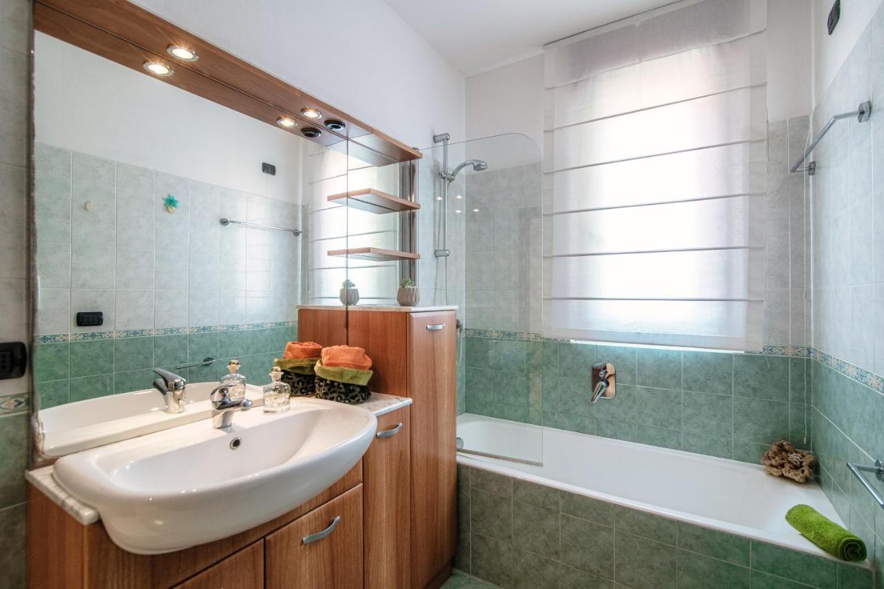 Joivy Splendid Flat W Terrace Near Lake Como Exteriör bild